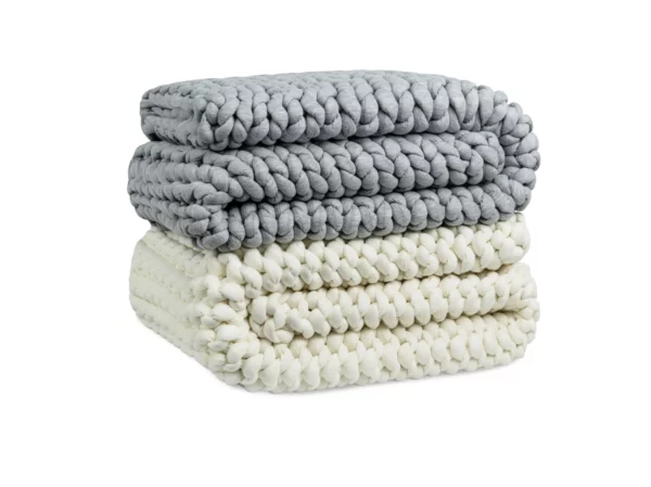 Chunky Knit Weighted Blanket - Image 5
